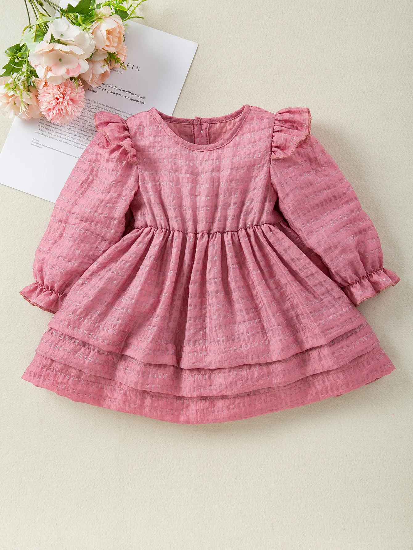 Frühlings- und Sommerkleid für Babymädchen mit Langen Ärmeln und Flügelärmeln, Tailliertes Retro-Kleid für den Alltag