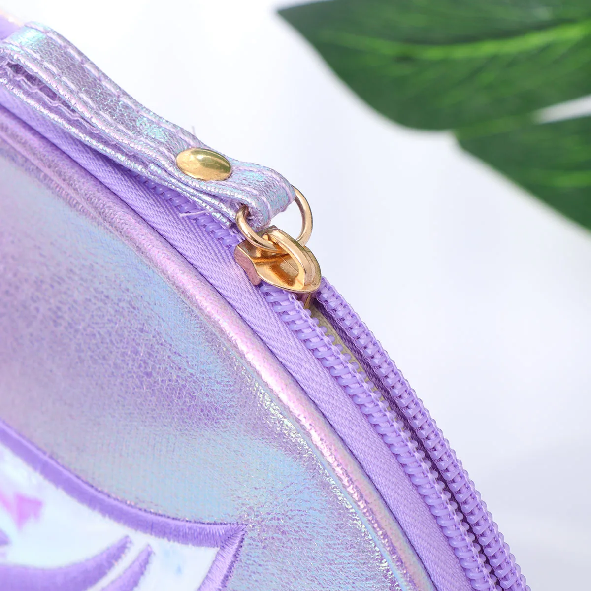

Fishtail Pattern Bag Shiny Makeup Organizer Toiletry Wash Bag Travel Storage Pouch Zipper Portable Case Light Purple