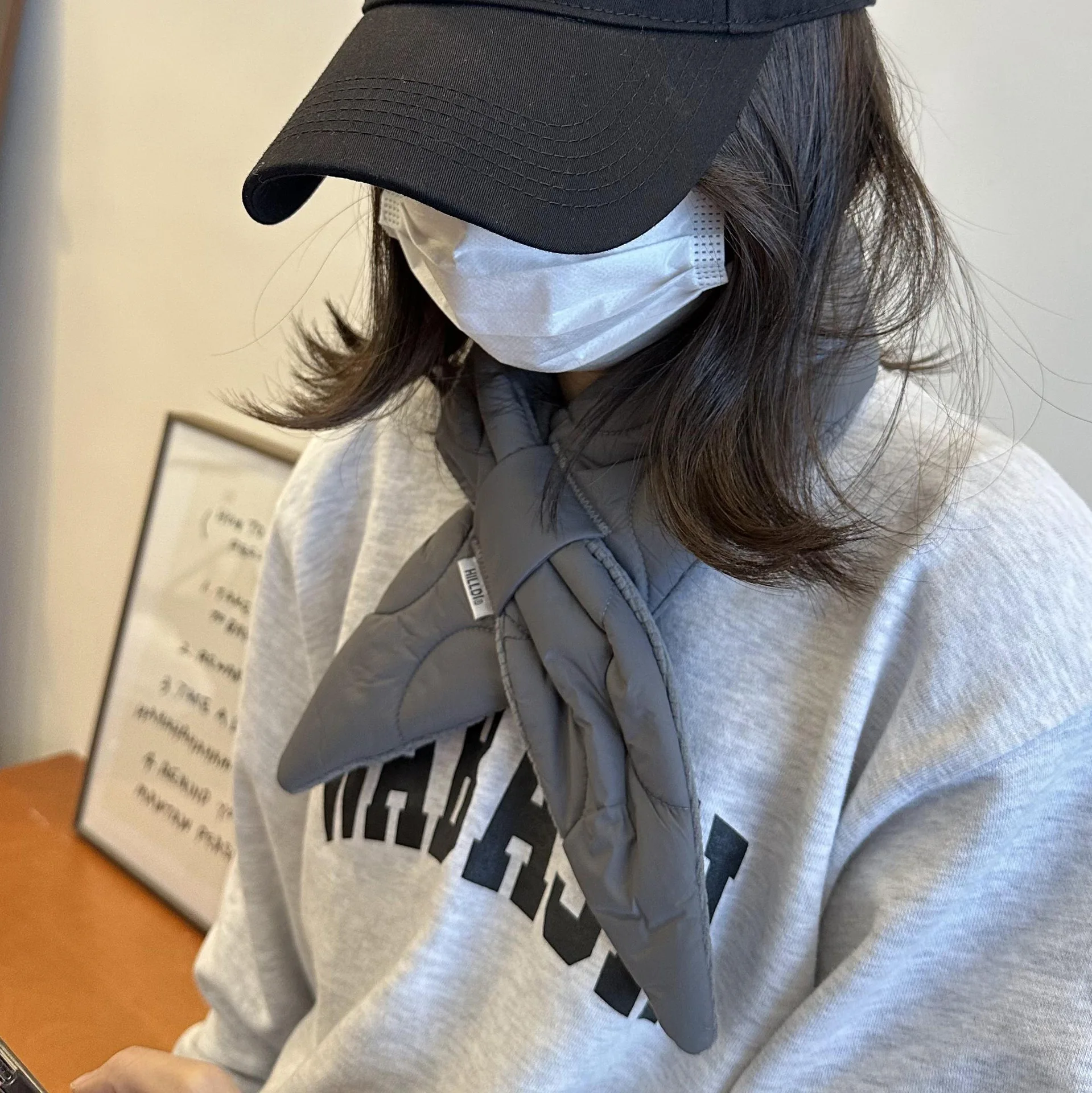 

Сплошной цветной шарф с перекрестными пухами и перьями, мягкий удобный теплый шарф с перьями и бархатом для женщин, зимняя теплая шаль, новинка