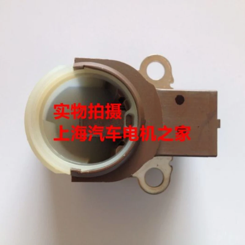 

For BMW 5 Series 7 Series F10 F18 F45 Generator Carbon Brush Holder Carbon Brush