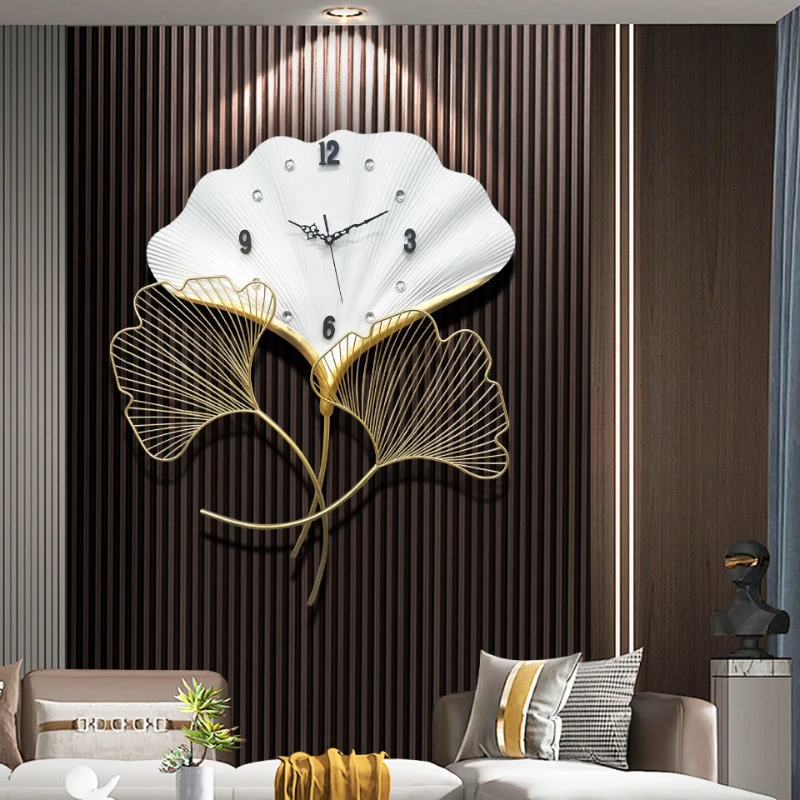 

Новые настенные часы в китайском стиле с листьями гинкго, изящные, из кованого железа, с ажурным дизайном, модные, для гостиной, геометрические, бесшумные, для дома