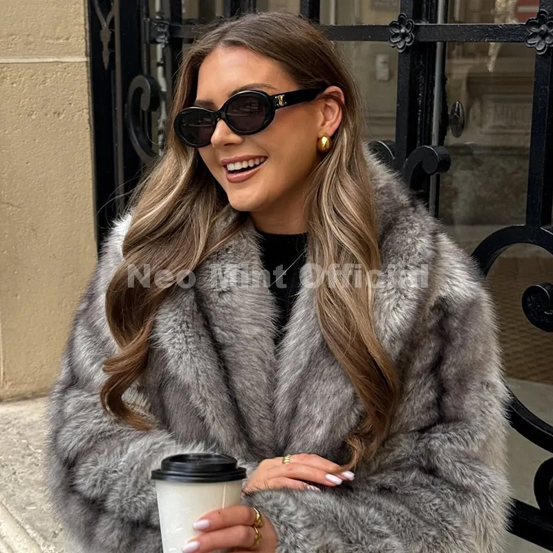 Neo mint marca moda 90s vintage retro marrom listrado casaco de pele do falso feminino 2025 inverno chique gola scraf casaco de pele de raposa