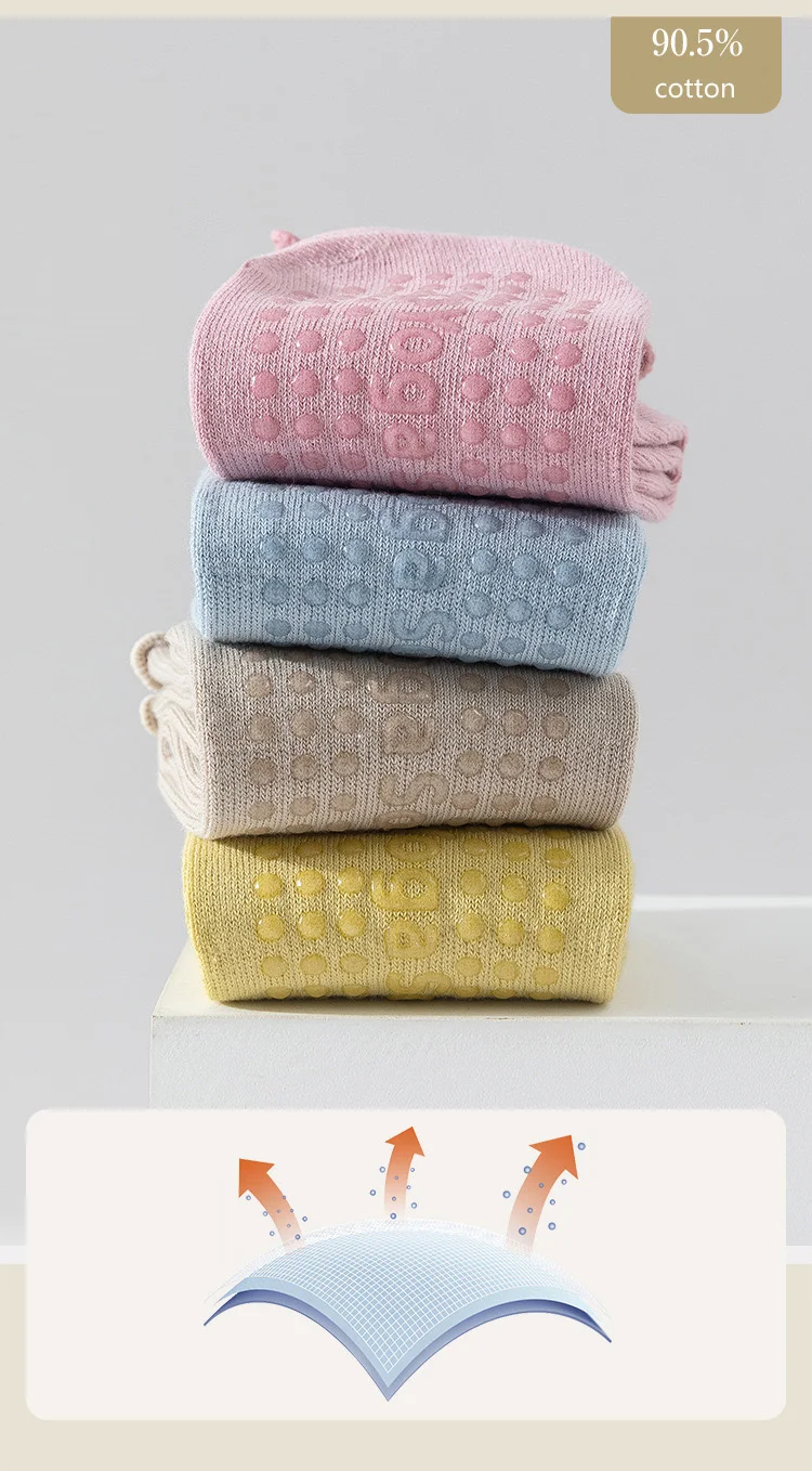 3 Paar Yoga-Socken für Damen, aus reiner Baumwolle, knöchelhoch, einfarbig, mit rutschfester Sohle, ideal für Pilates, mit Rüschen, atmungsaktiv, für Sport, Fitness und zum Tragen auf dem Boden. – Detail 4