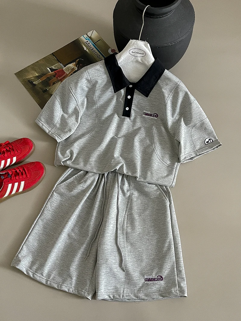 

Wedbleser Sports Suit Casual Summer Korean Version Clothing Contrasting Color Lapel Short Sleeved Letter Embroidered T-shirt