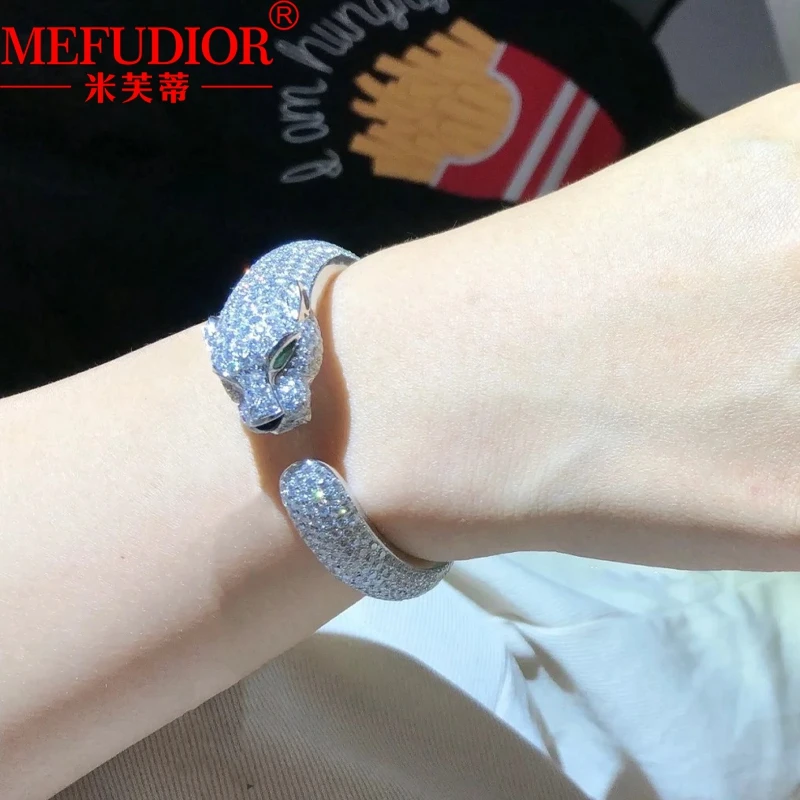 

925 Sterling Silver Leopard Head Bangle for Women Moissanite Full Diamond Luxury Bracelet White Gold Colour Party Jewelry Gifts