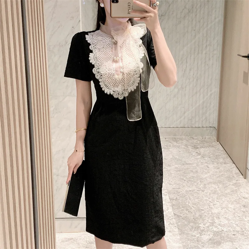 

High Quality Black White Splicing Dresses Spring Women Short Sleeved Embroidery Dress Summer High Waist Mesh Knee Length Dress