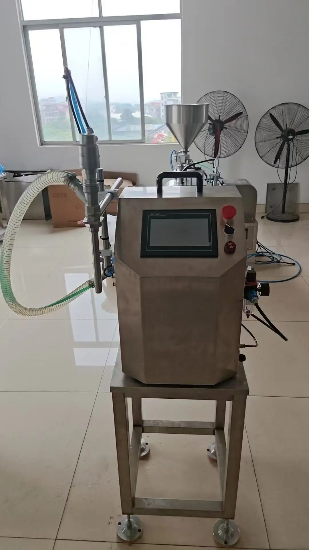 Automatic Single-head/double-head High-precision Large-flow Filling Machine for Liquids, Pastes, Juices, Milk, Honey and Sauces