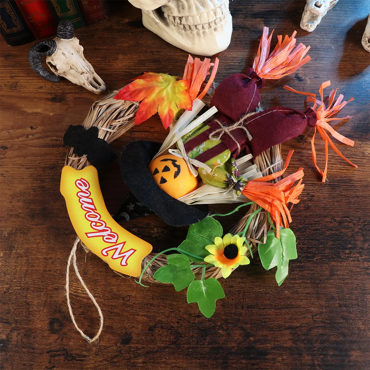 

Halloween Wreath Decorations Scarecrow Plaque Ornament for Wall Window Door Festive Atmosphere Straw Plastic Garland Tag