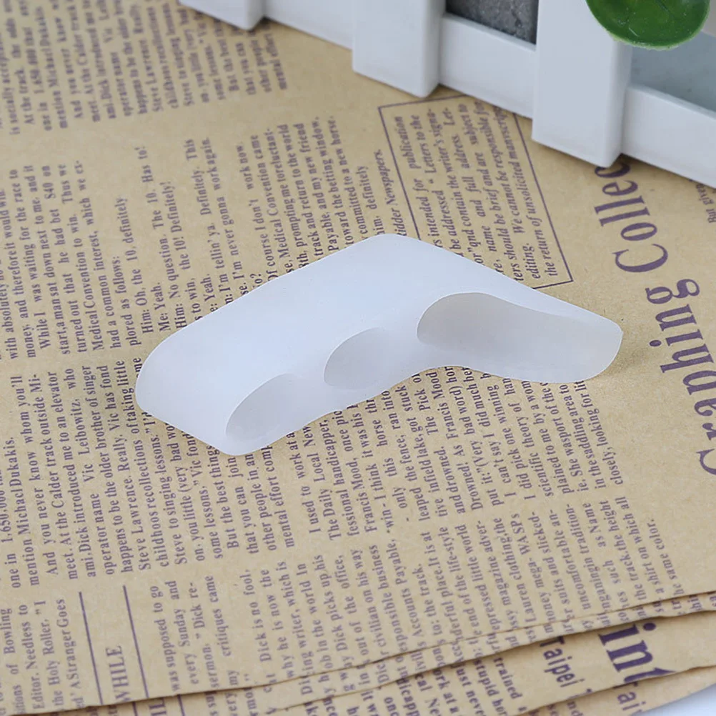 

Toe Separators Corrector 3 Hole Anti Skid Breathable Toe Stretcher for Bunions Hallux Valgus Hammer Toes Foot Problems Durable