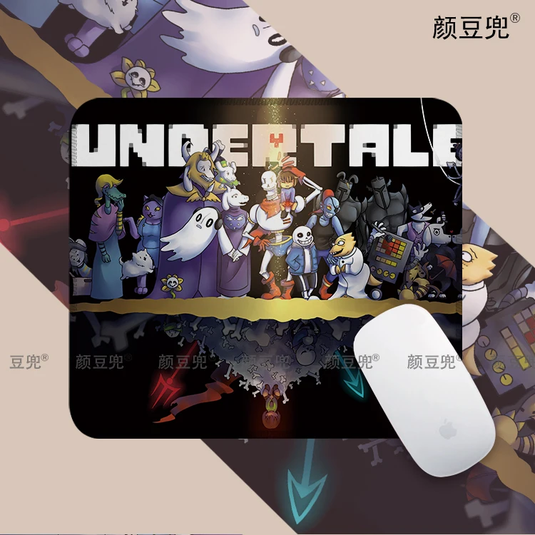 Imagem -02 - Undertale Anime Gaming Mouse Pad Company Keyboard Desk Mats Computer Carpet Desk Tamanhos para Tamanho Grande e Pequeno