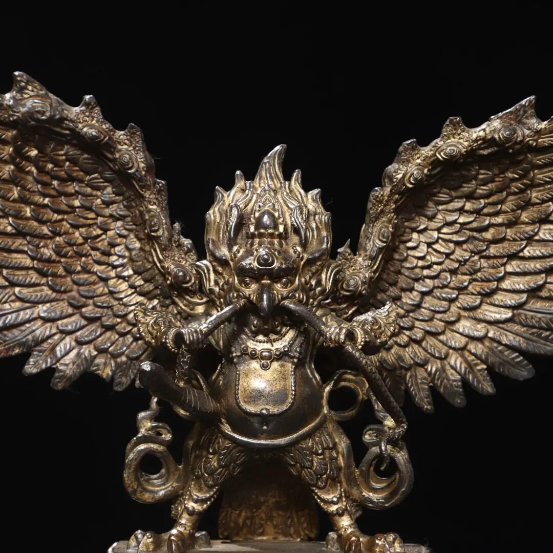 Tibetan Brass Lou Tuo Gold Painted Antique Gold-winged Dapeng Bird Buddha Statue Ornament Home Buddhist Hall Indoor Supplies 37c