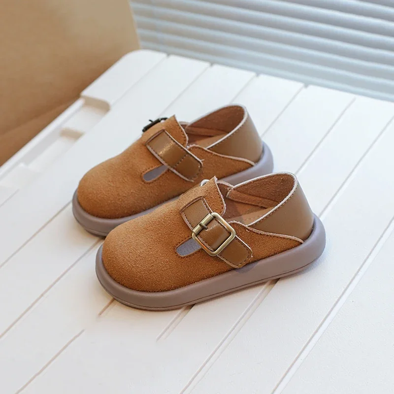 Zapatos de piel con correa en T para niños y niñas, zapatillas informales con hebilla de gamuza para exteriores, otoño y primavera, 4-12 años