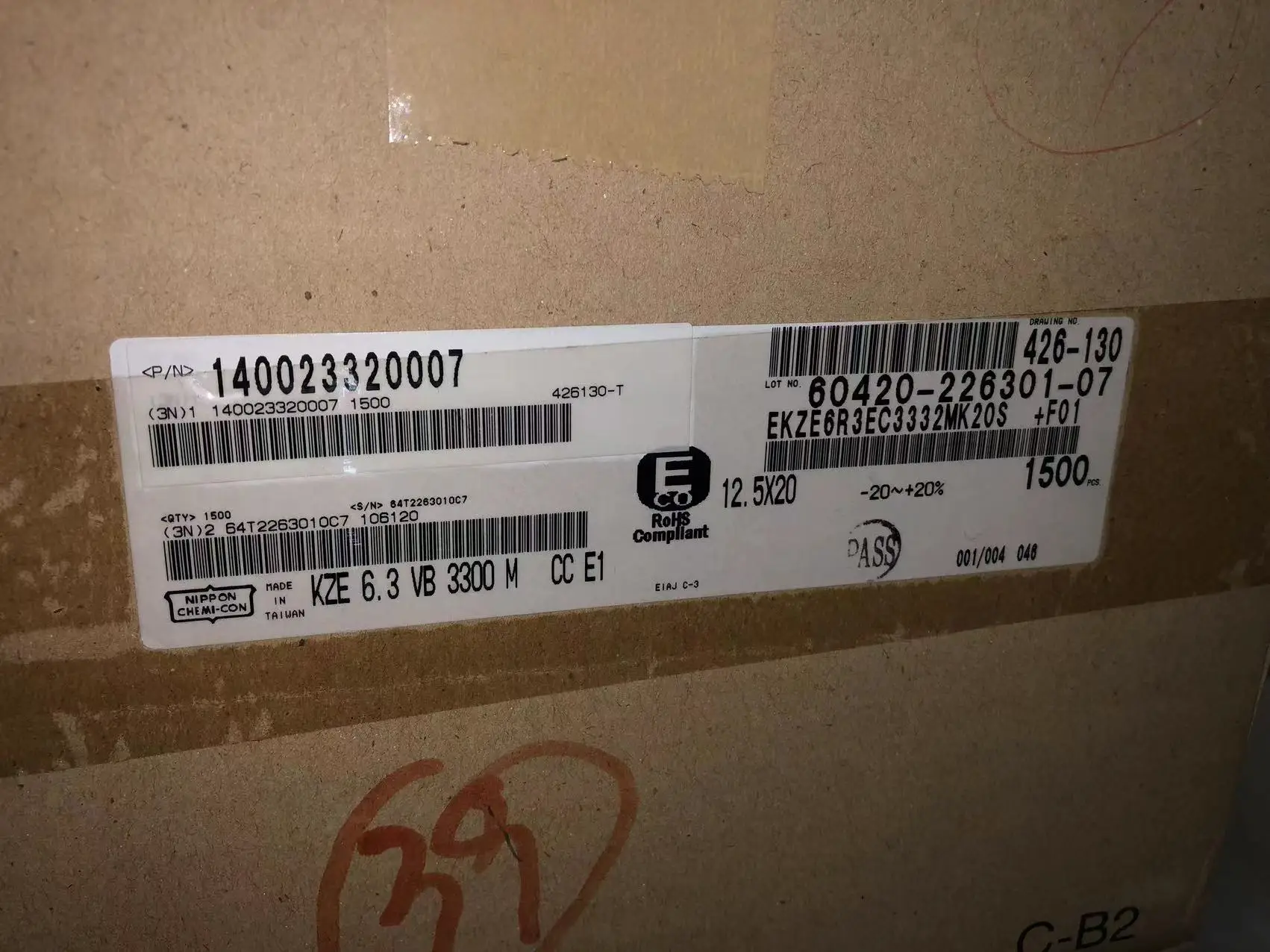 2024 جديد 3300 فائق التوهج 6.3V نيبون NCC KZE سلسلة 12.5x20 مللي متر منخفضة ESR 6.3V3300uF الألومنيوم مُكثَّف كهربائيًا