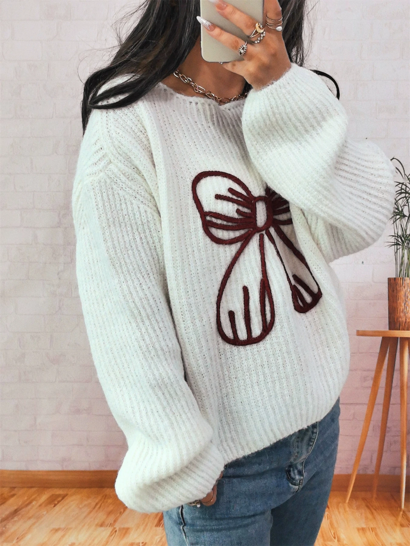 Autumn and winter new simple casual bow embroidery decoration knitted pullover sweater long sleeved sweater for women