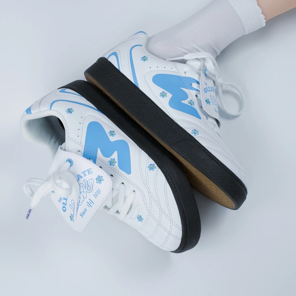 Ollieskate Blue Pink Floral Skate Shoes Pang Paaralan Summer Breathable Trendy Unisex Student Rubber Shoes Campus Daily Wear
