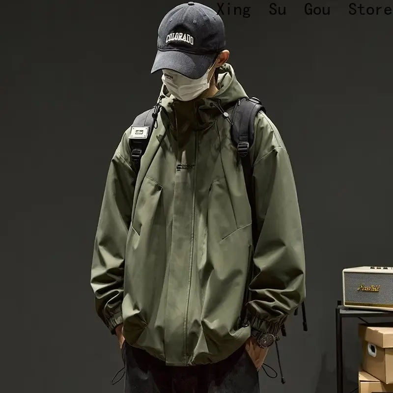 New Hardshell Loose Hooded Mountaineering Clothing Men's Spring and Autumn Style American Casual Cargo Jacket Men's Trench Coat