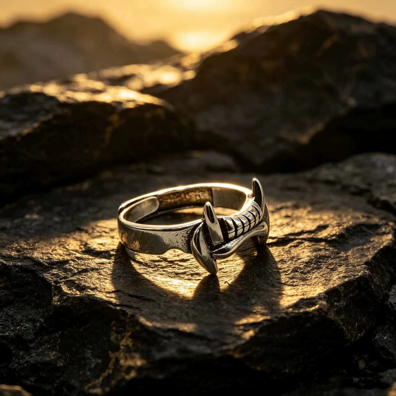 XIYANIKE Punk Thai Silver Demon Fangs Adjustable Finger Rings For Men Women Vintage Fashion New Jewelry Gift Party Anillos