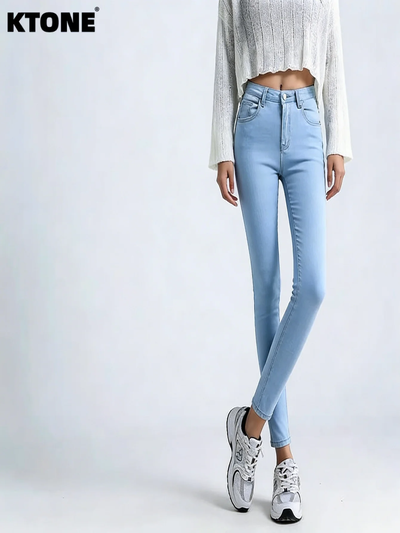 

Men and Women Jeans Blue Slim Denim Retro Y2K Drip For Dating No accessories or belts included