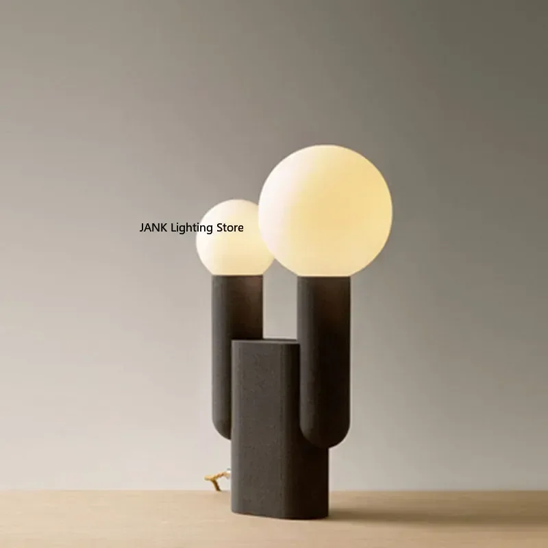 

Постмодернистский минималистичный роскошный художественный двуглавый сферический светодиодный светильник из смолы, скандинавская дизайнерская модель для комнаты, спальни, прикроватная лампа