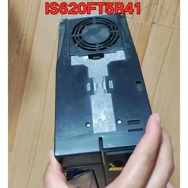 Second-hand IS620FT5R41 servo drive function test is normal The latest quotation in November 2025