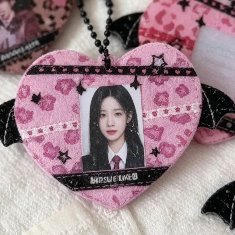 Cute 1-Inch Card Holder Girl Idol Photo Storage Card Holder Heart-Shaped Wing Backpack Pendant Keychain Fashion Korean Wholesale