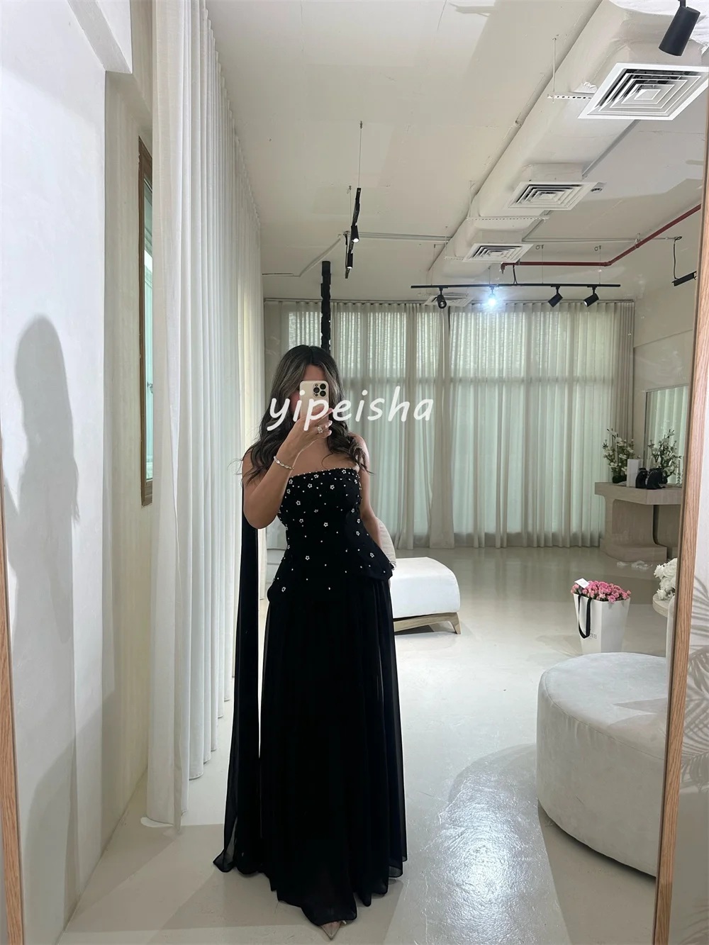 Aangepaste Sparkle Sexy Chiffon Plooi Strass Bloem A-lijn Strapless Lange Jurken Op maat gemaakte Gelegenheidsjurken Hoge kwaliteit