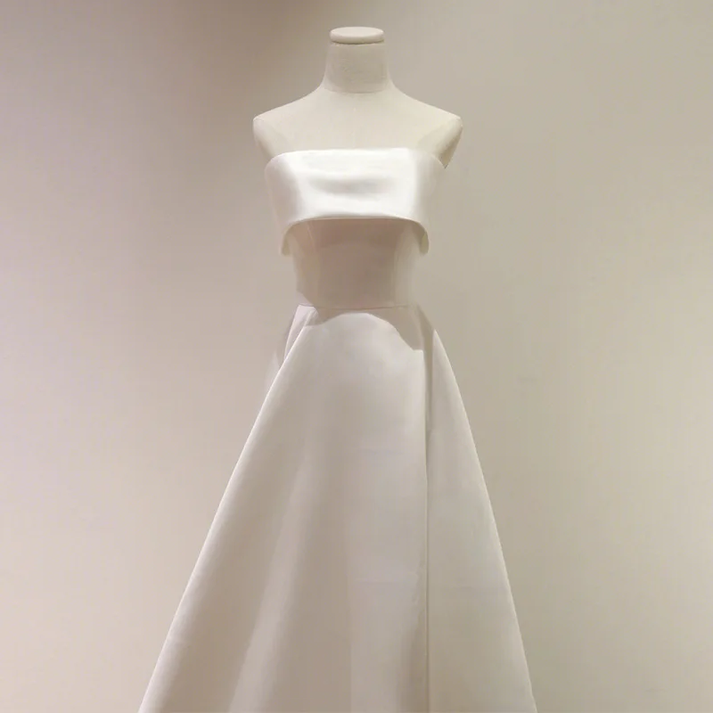 

Strapless Light Bridesmaid Dress Wedding Simple Satin Bridal Bride's Reception Banquet Welcome Out Dress White Small Train Gown
