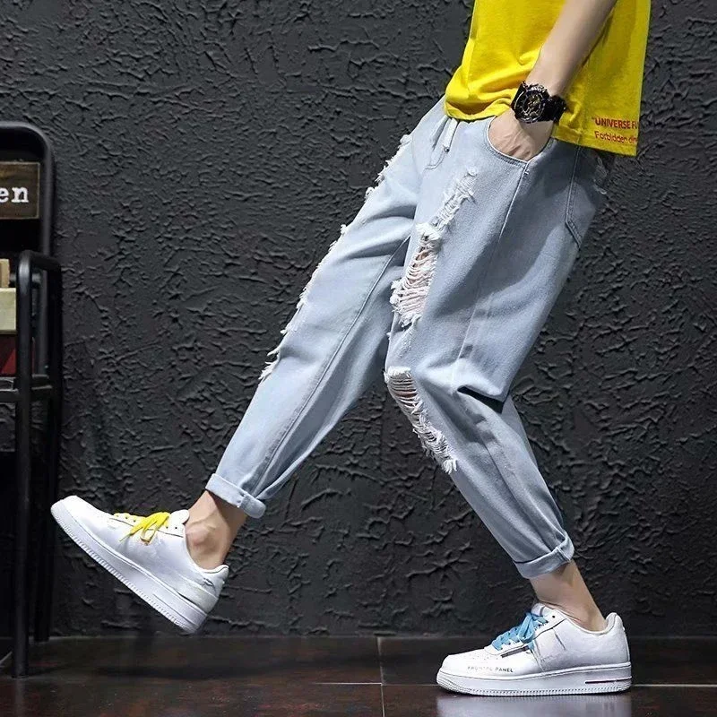 Loose Male Cowboy Pants Cropped Trousers Ripped Broken with Holes Men\'s Jeans Baggy Torn Japanese Street Style Korean 2024 Trend