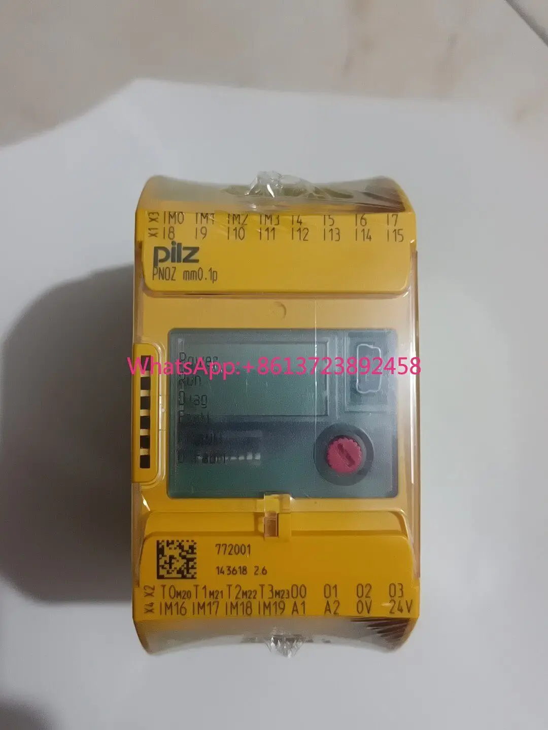 Pilz safety relay PNOZ mm0.1p 772001 in stock