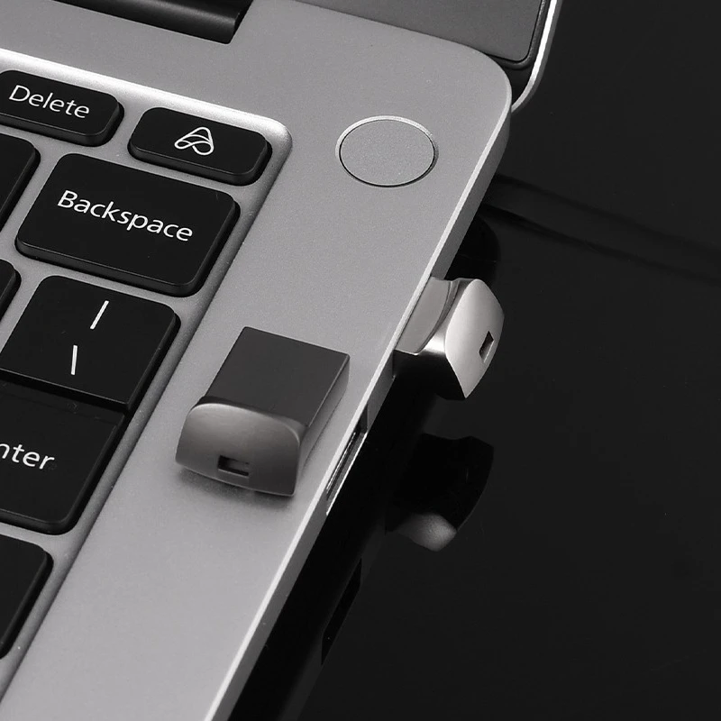 USB3.0 128GB هدية الأعمال الذاكرة عصا 64GB الحرة مفتاح سلسلة USB 3.0 محركات أقراص فلاش 32GB محرك القلم الصغير 16GB المعادن USB الذاكرة 8G 4G