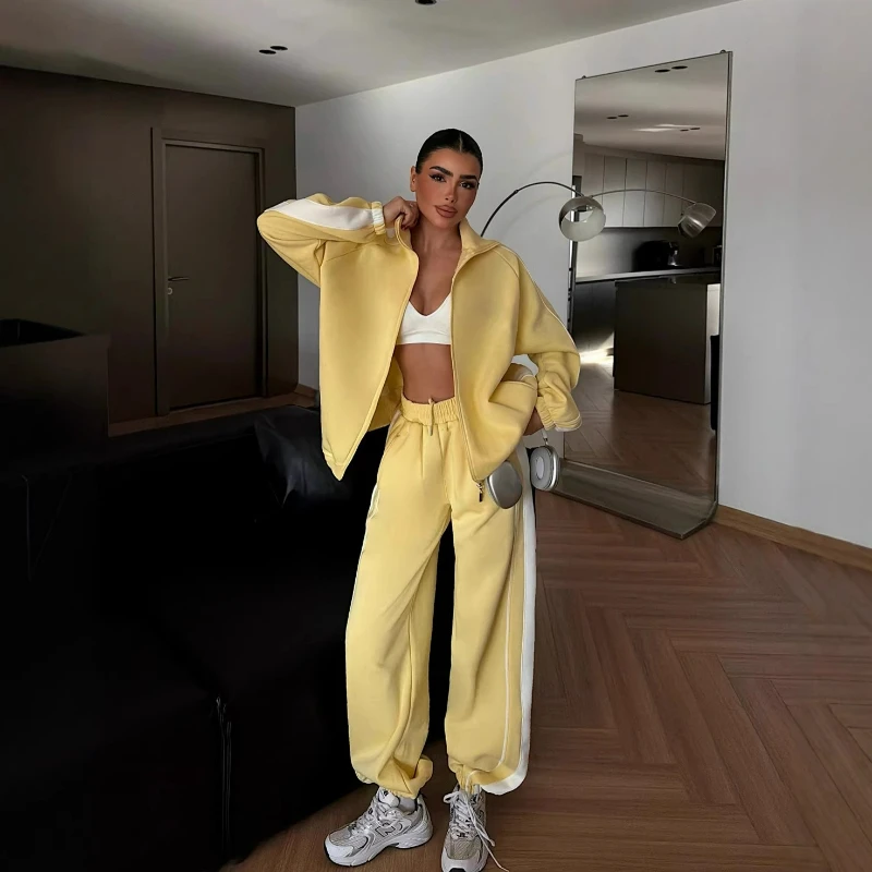 

New Fashion Line Color-matched Zipper Cardigan Trousers Two-piece Set for Women Elegant Niche High-end Set 2026 Spring Autumn