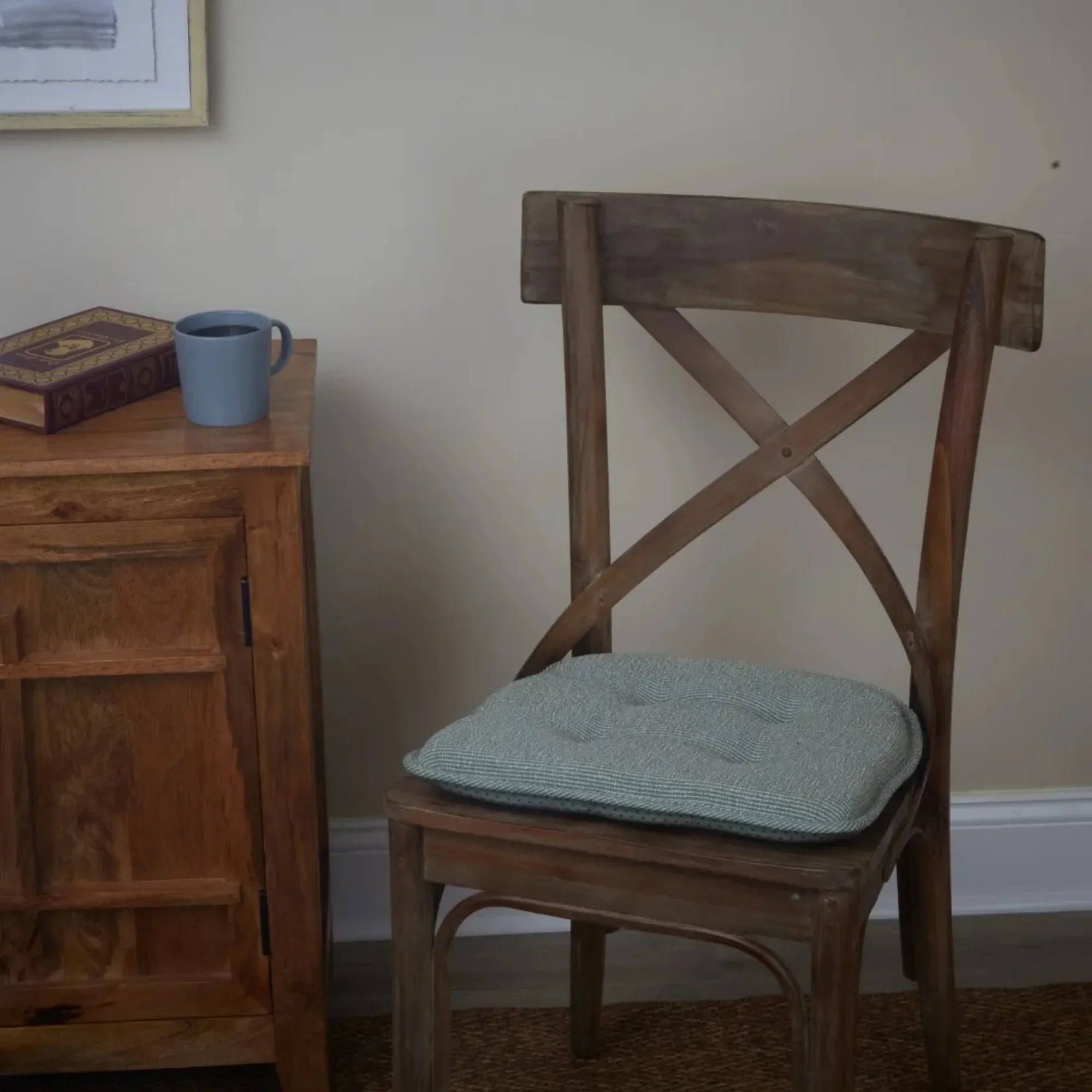 

Нескользящая подушка для стула размером 15 x 16 дюймов, набор из 4 шт.