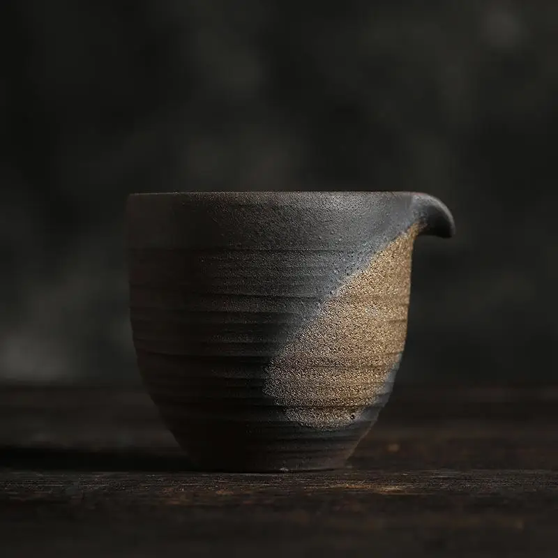 Large Japanese Style Handmade Rough Ceramics Public Cup Creative Tea Pouring Device Tea Ocean Public Cup Uniform Cup Tea Acce...