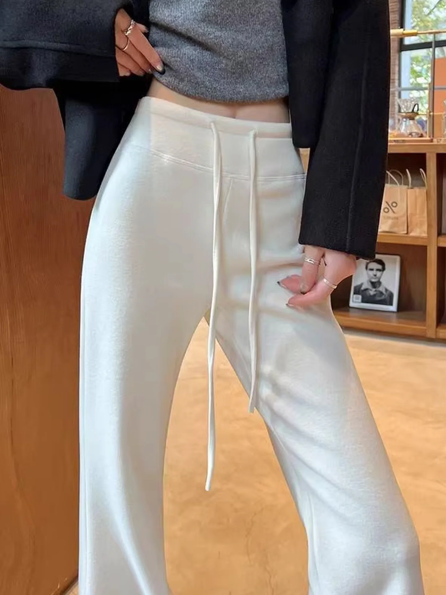 

Белые женские зимние утепленные спортивные брюки из ацетатной шерсти с флисовой подкладкой, широкие, прямого кроя, повседневные