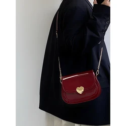 Fashion Red Lacquer Leather Single Shoulder Chain Bag Sweet Love Button Crossbody Bag Designer All-Matched Small Round Bag