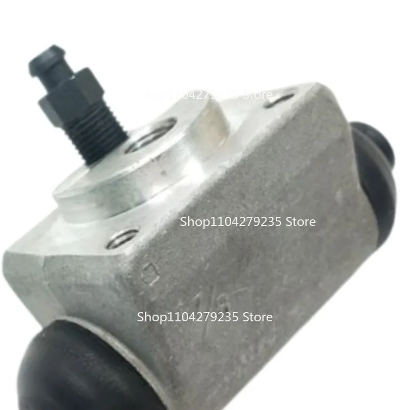 

47550-09070 47550-09090 Is Suitable for Toyota HILUX Off-road Pickup Truck Brake Accessories Brake Cylinder