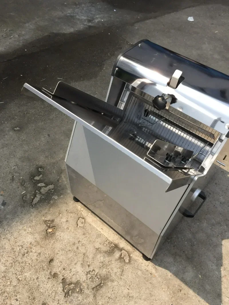 

2025Bakery toast slicer and french bread cutter Industrial bakery basic machines