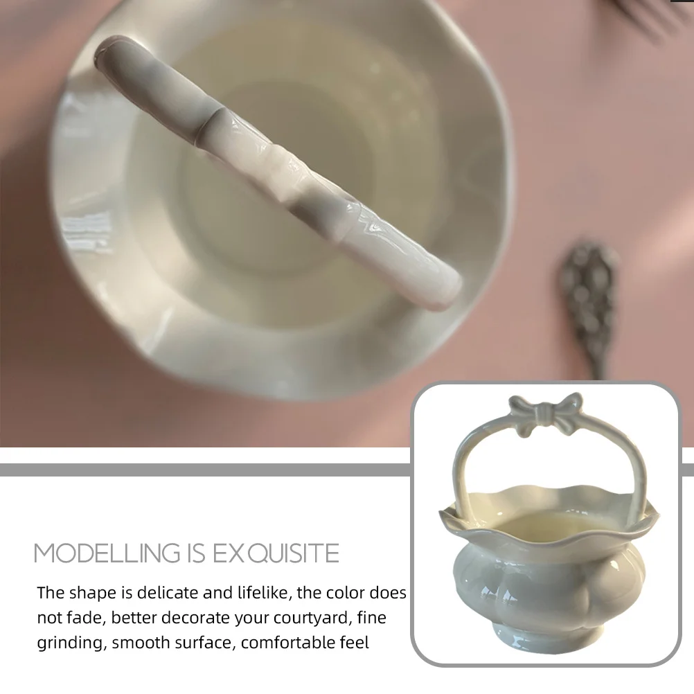 

Ceramic Bone China Flower Basket Multi-Purpose Storage Container for Kitchen Sundries Desktop Ceramic Storage Basket