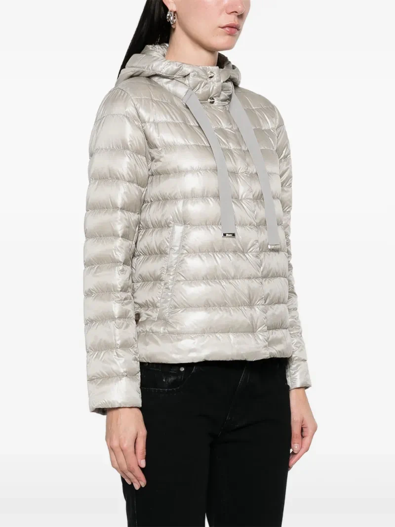 2025H نمط جديد لون نقي الرباط مقنعين مزاجه التنقل سترة خفيفة ورقيقة أسفل