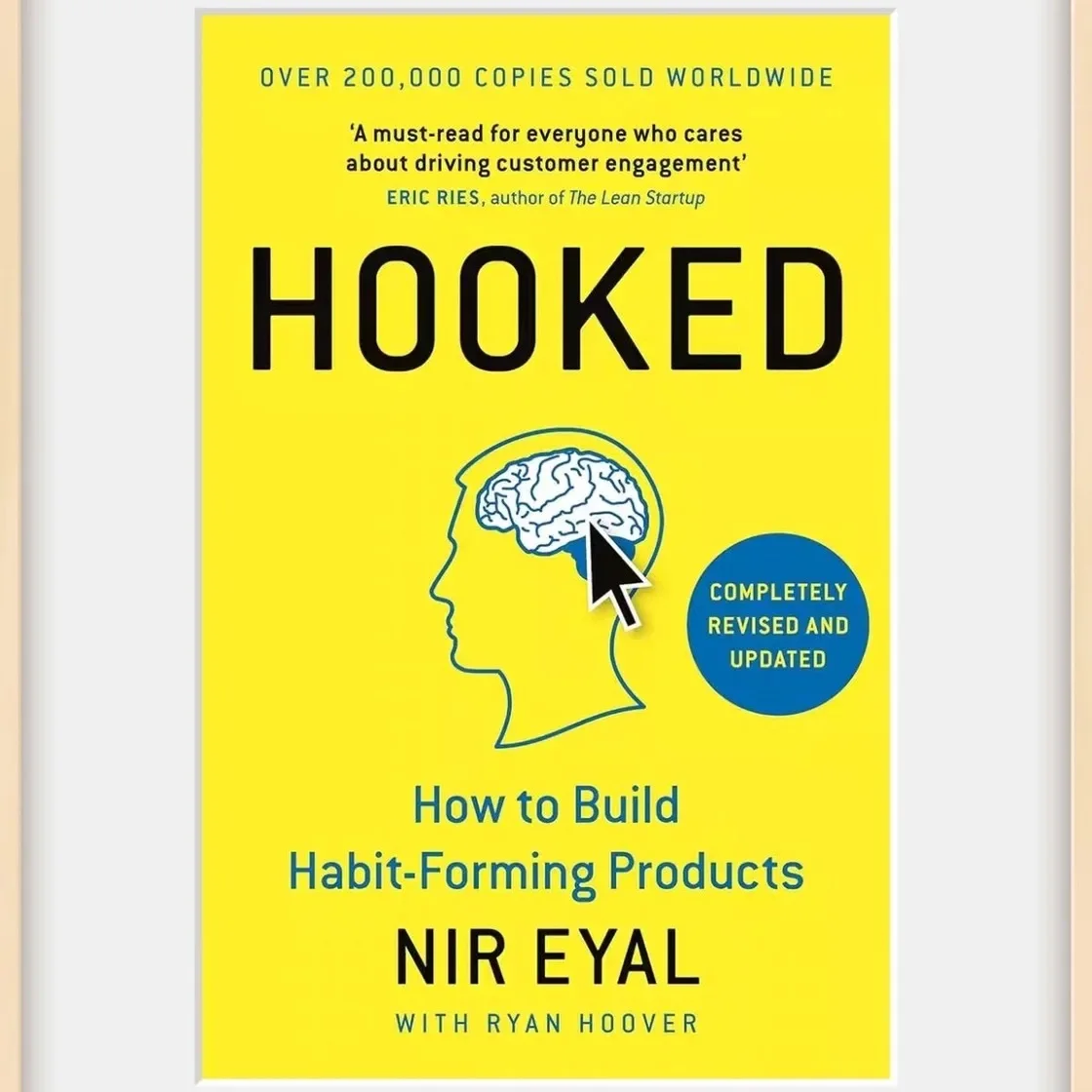 Hooked:how To Biild Habit-forming Products Paperback Book English