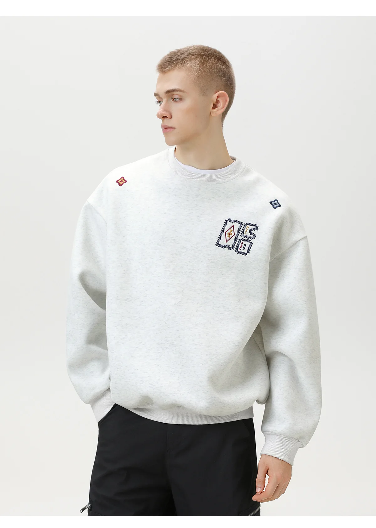 

Men's Heavyweight Ethnic Style Hoodie Contrast Embroidery Round Neck Drop Shoulder Oversized Streetwear Fall Top