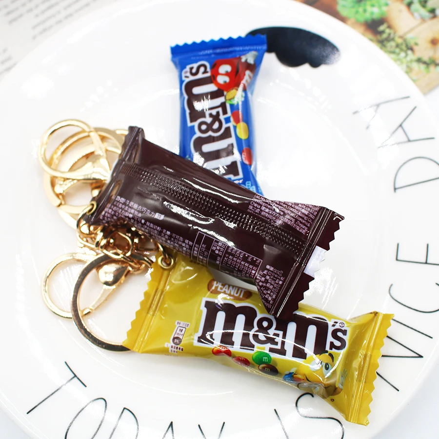 سلسلة مفاتيح الشوكولاتة من m&m، قلادة نموذجية رائعة لعبة الطعام، قلادة عصرية وممتعة