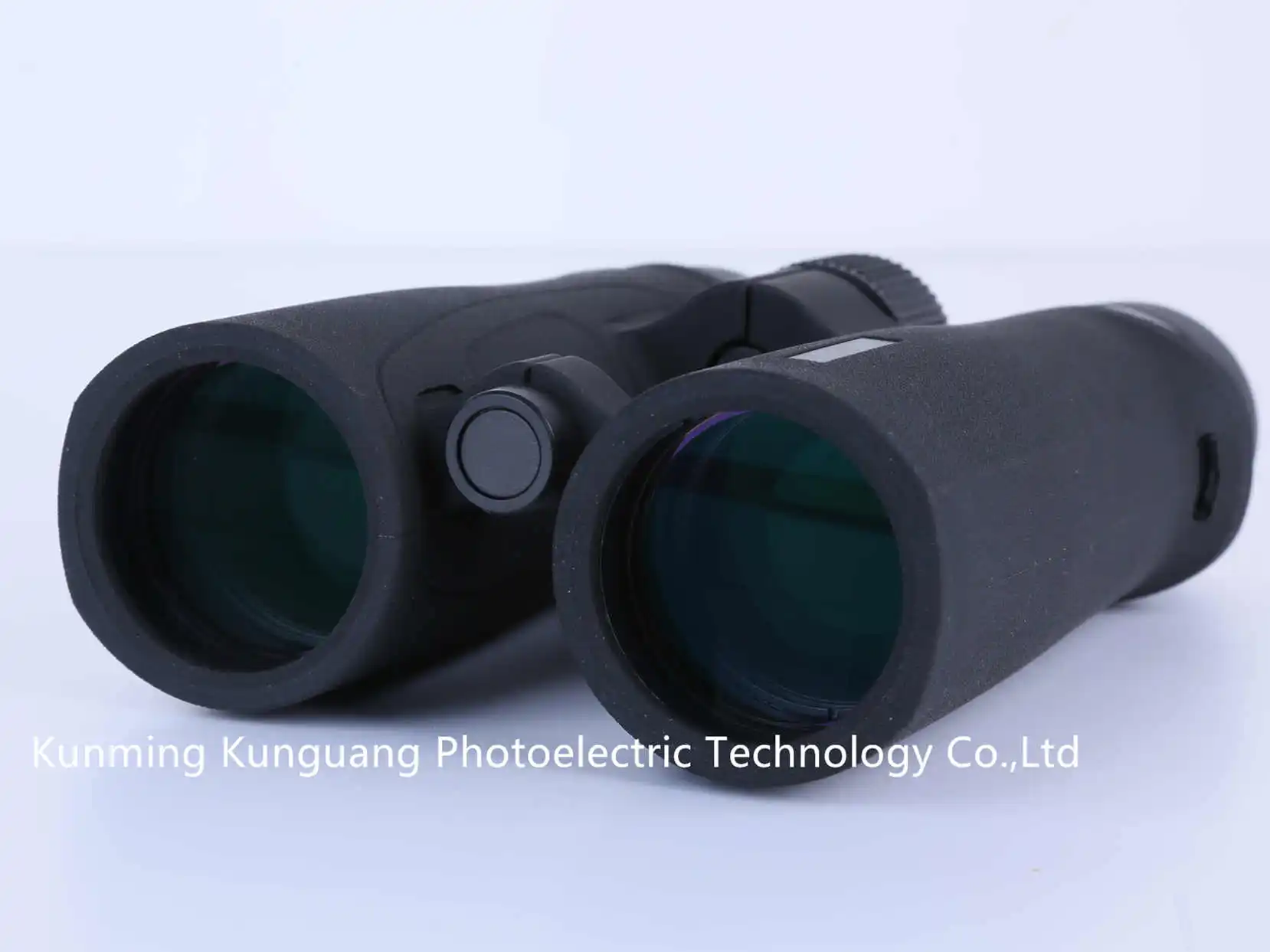 Top Grade 8x42 ED Binoculars, Bridge Design Long Range Telescope for Golf Hunting Concert Use