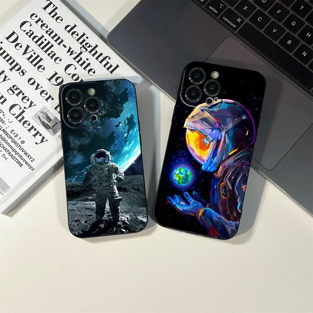 Cartoon Space Astronaut Telescope Mobile Phone Case For Iphone 16 15promax 12 13 14 Pro Galaxy S24 23  A54 ULTRA Soft Covers