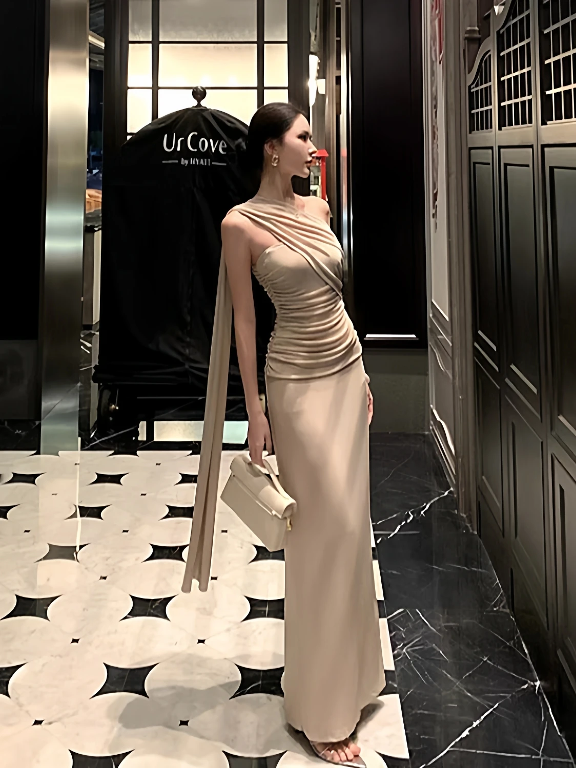 

Ele Godd Strapl Long Dr ow Body Figure Birthday Par Bodycon Dr Island Photo oot Beautiful Draped Knit Gown