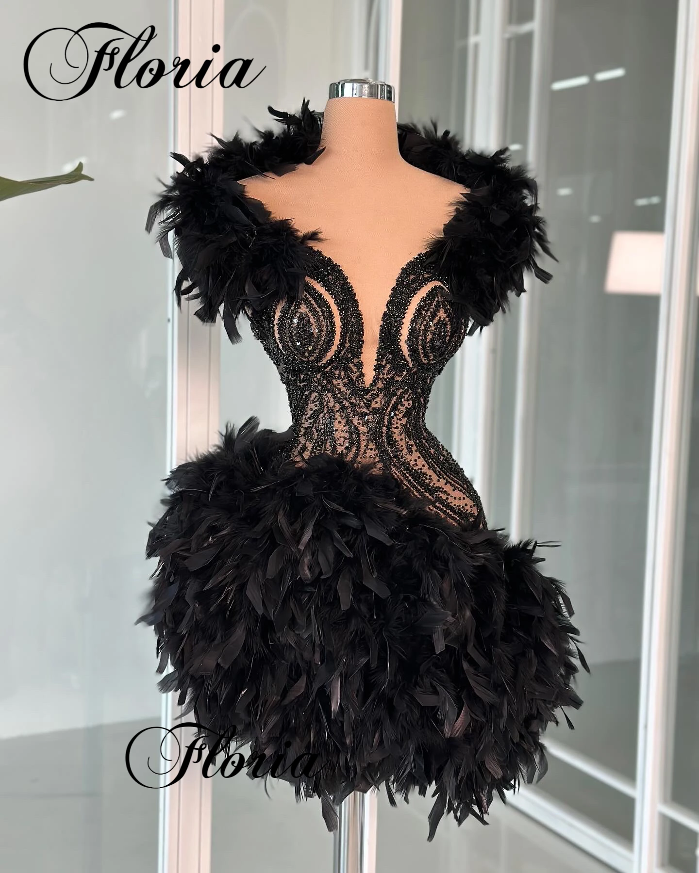 Vintage Black Short Cocktail Dresses High Fashion Prom Dresses With Feathers Dance Performance Gowns Vestidos De Cóctel Custom