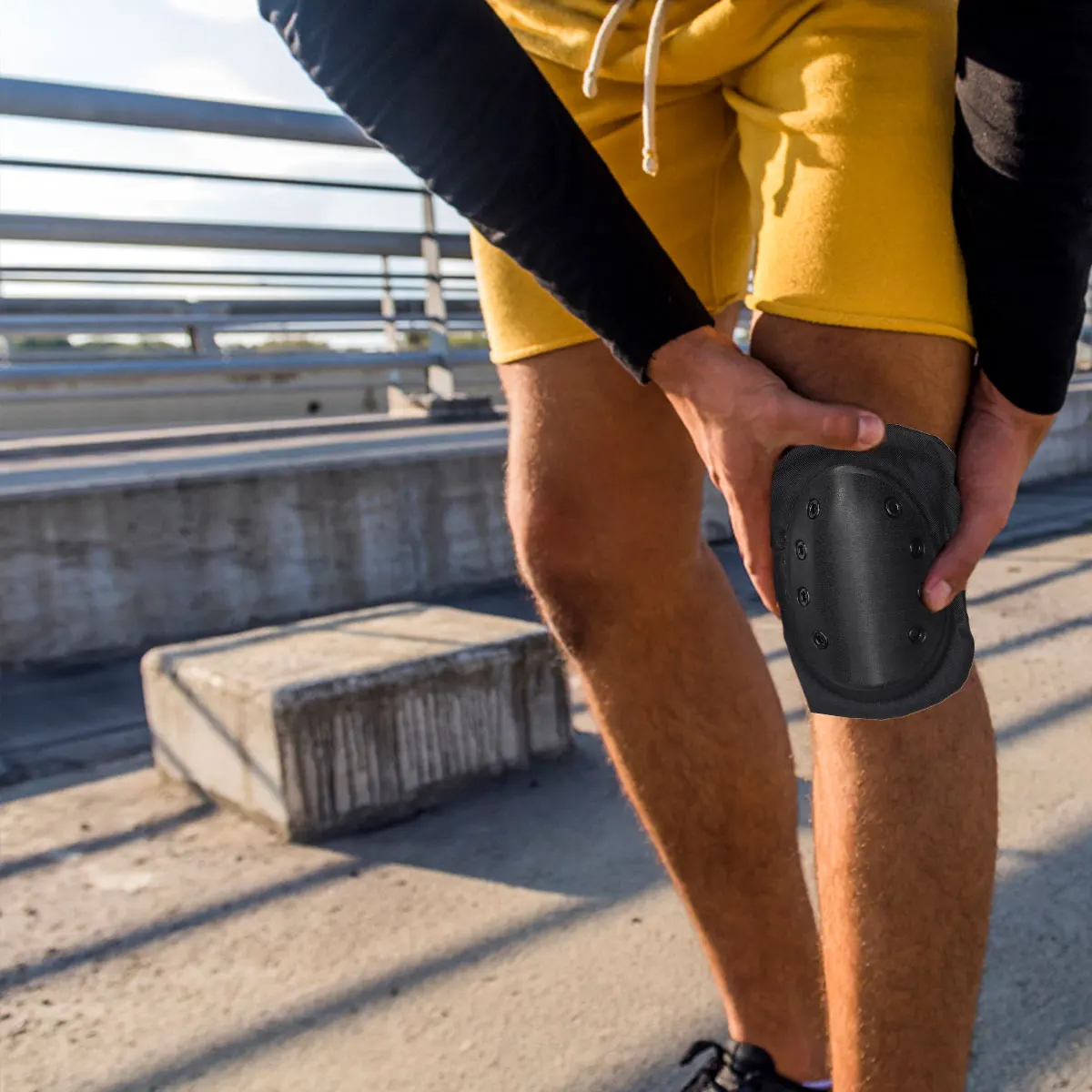 

Sponge Knee Pads for Roller-skating Sports Protector Adjustable Climbing Riding