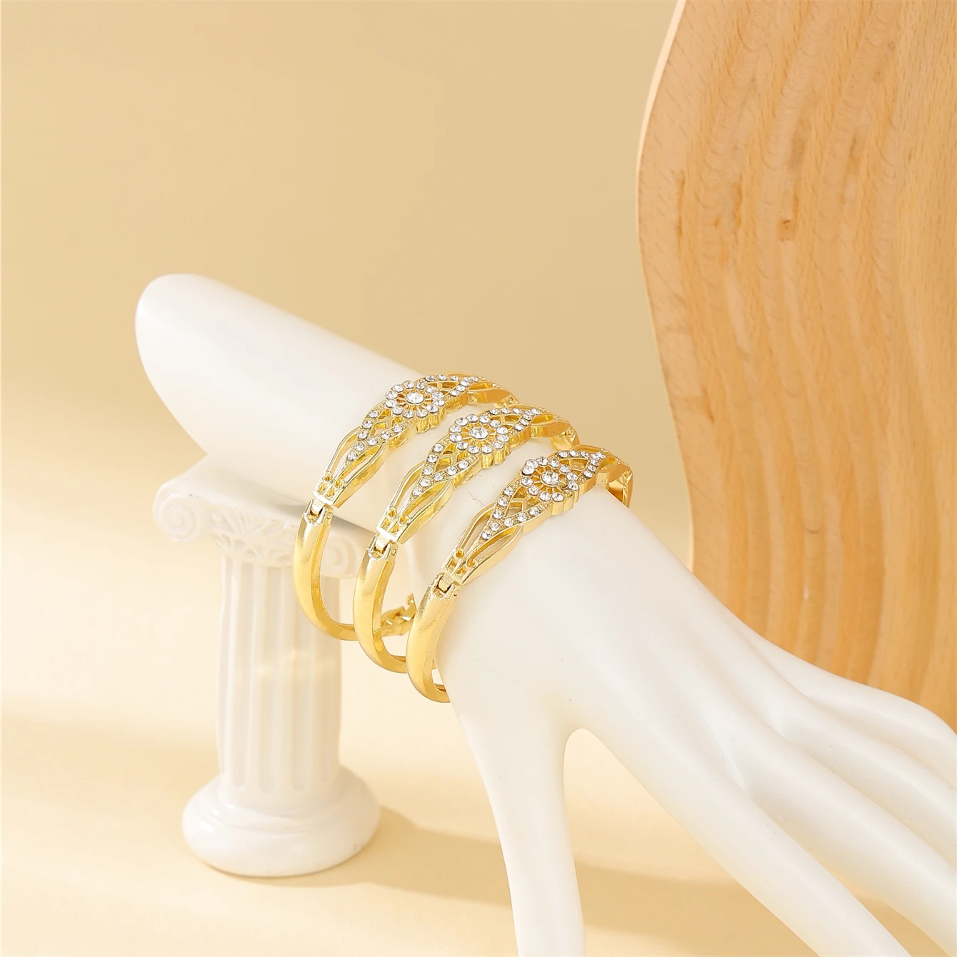 Exquisite Moroccan Style Children's Women's Bracelet Cutout Design For Women's Wedding Opening Bangle