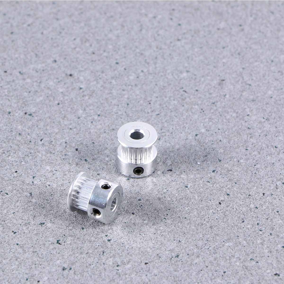 

2pcs 2M GT2 Belt 6mm Wide 3D Printer Parts Pulley Wheels 15mm Diameter Silver Black PU Metal 3D Printer Parts Hardware
