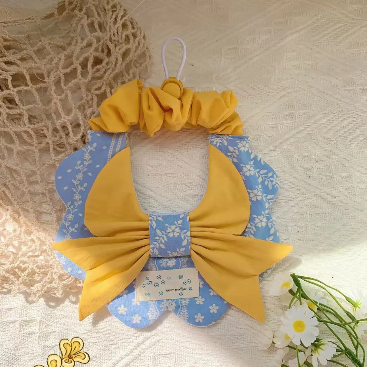 

Adjustable Triangular Bandage Yellow Blue Red Pink Lucky Star muffler Cat Neck Decor Birthday Party Dress Up Towel Cat Supplies